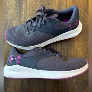 Under Armour Charged Aurora 2